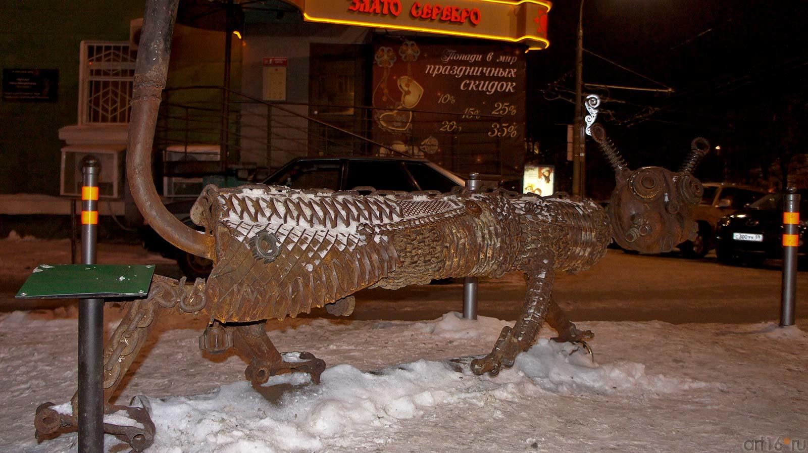 Скульптура ʺКотофеичʺ. Скульптор, Ингрид Струэнзе, Москва::Прогулка по Перми