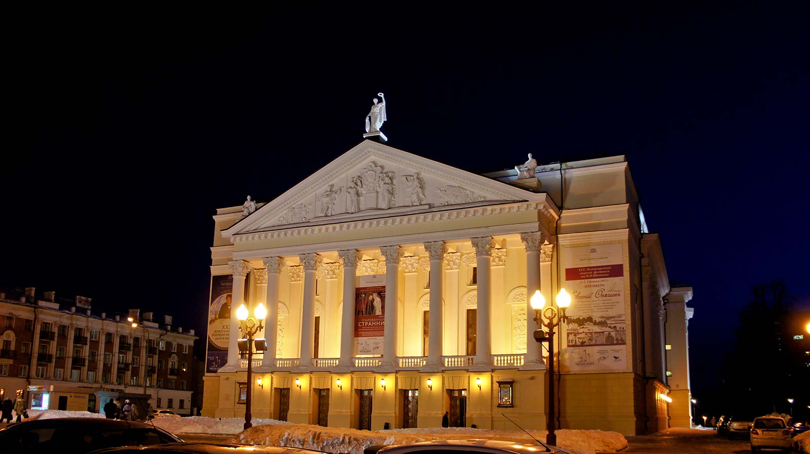 татарский академический государственный театр оперы и балета имени мусы джалиля