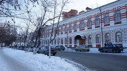 Здание Пермского железнодорожного института. Пермь, январь 2012