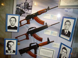 Из фондов Музейно-выставочного  комплекса стрелкового  оружия имени М.Т. Калашникова