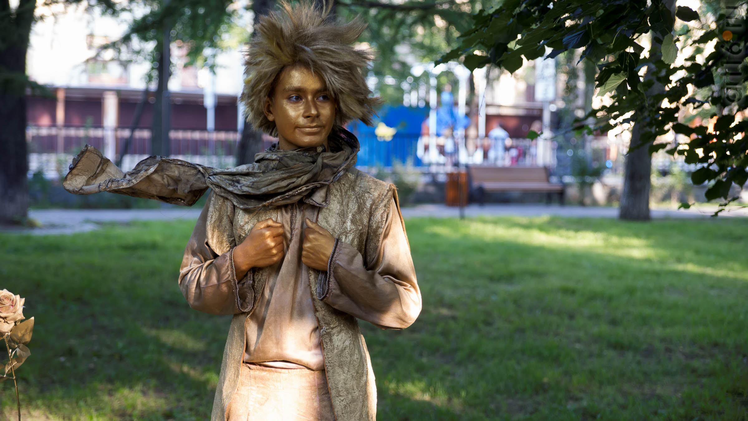 ::Окно в Париж. Фестиваль моды, дизайна и уличного перфоманса