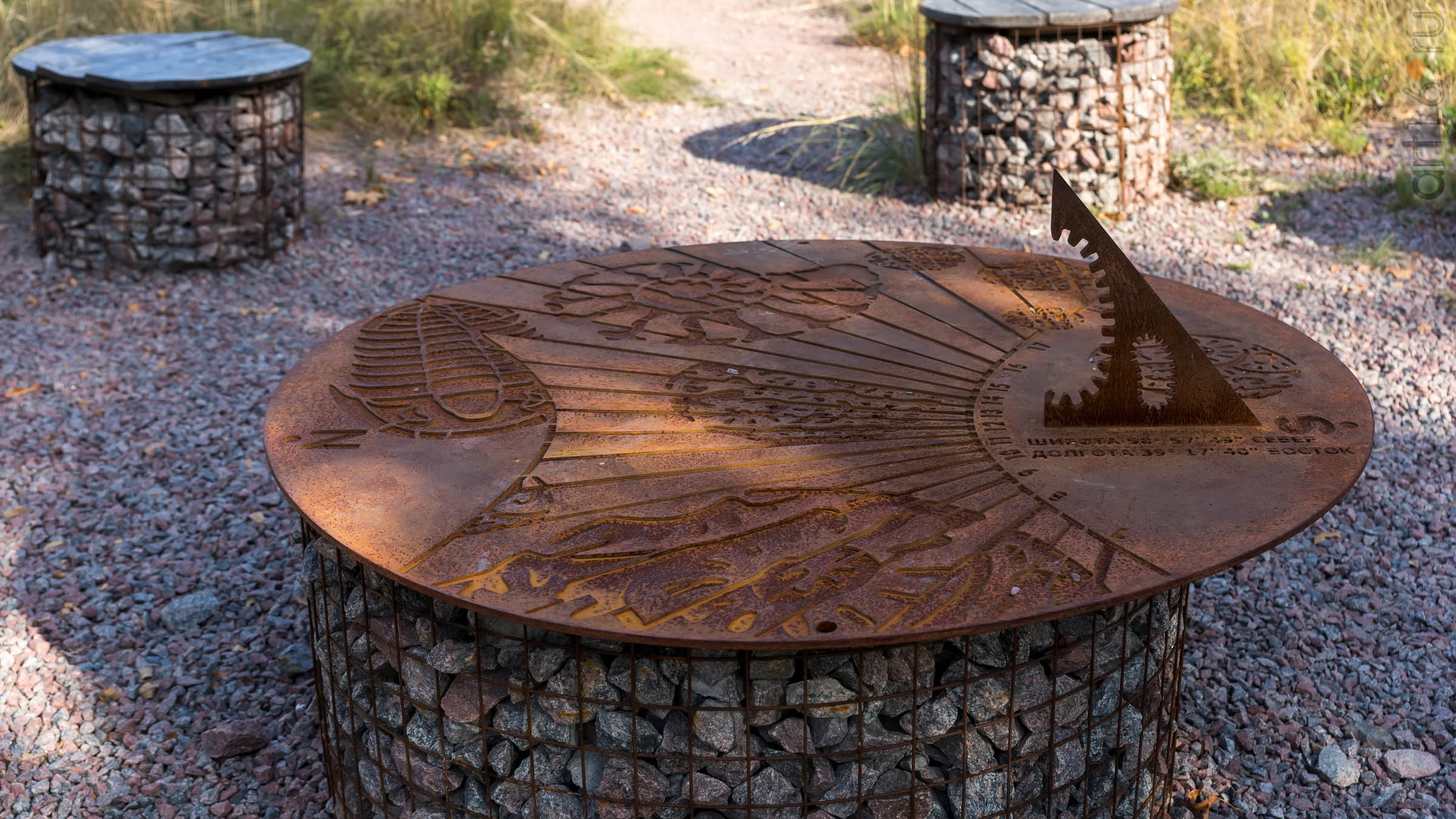 Фрагмент геолого-палеонтологической экспозиции МЗ ʺДивногорьеʺ::Дивногорье. 2017 сентябрь