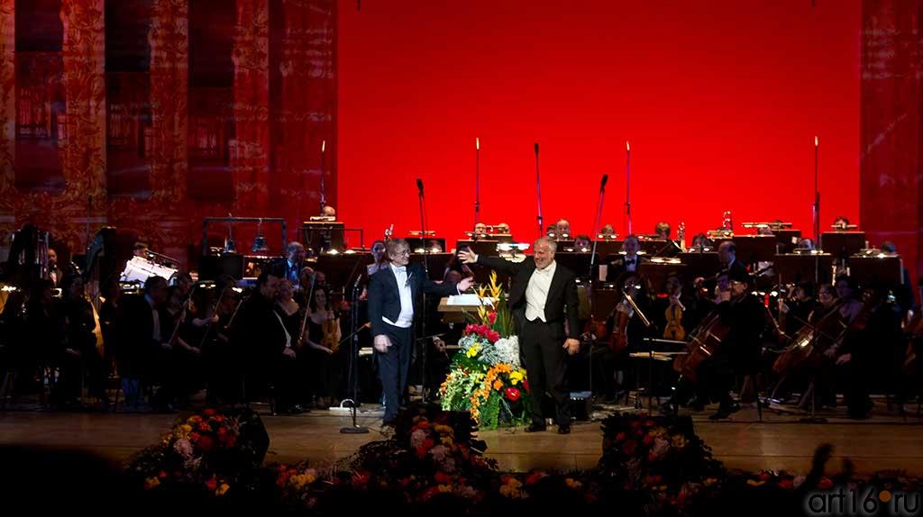 Ренат Салаватов, Марко Боэми — два дирижера на сцене ТАГТОиБ им. М. Джалиля::Гала-концерт 2012