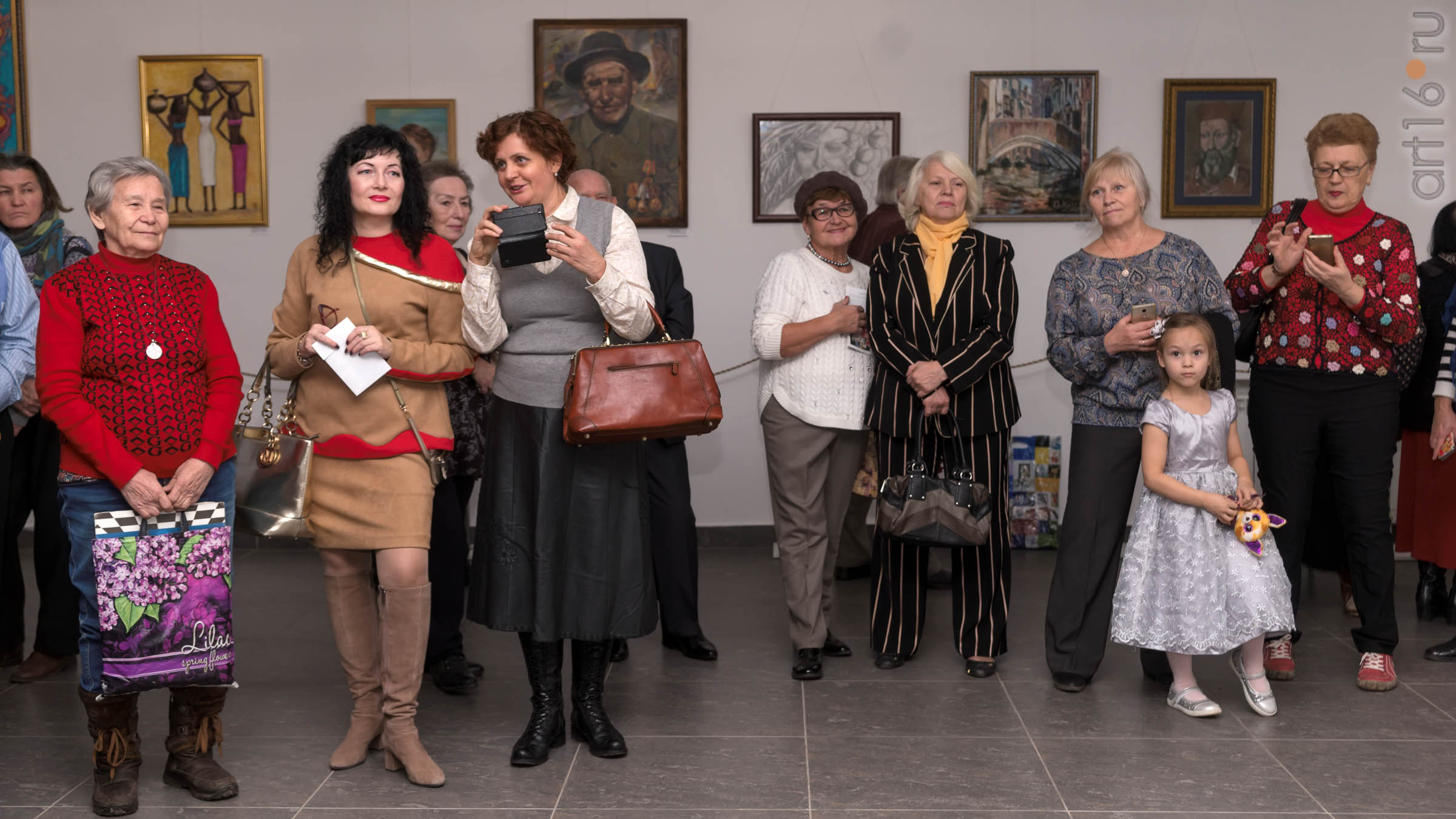 ::Выставка картин к 15-летию казанского отделения ПСХ СНГ