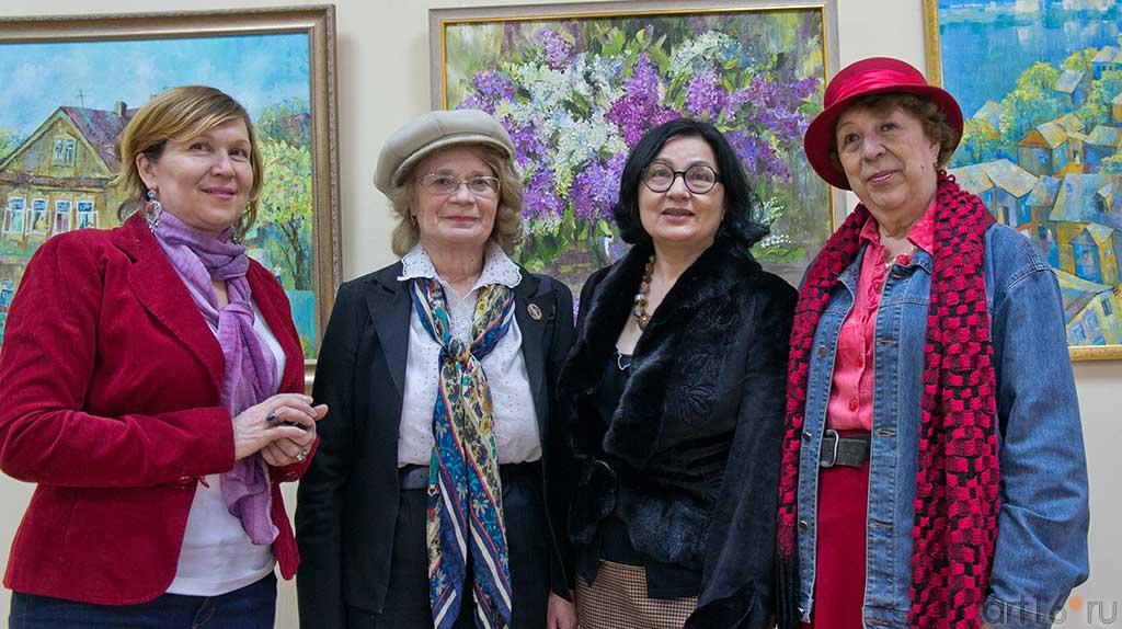 А.Тимергалина,..., Р.Нургалеева, М.Кулакова::У женщины своя душа...