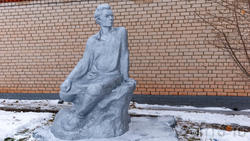 Скульптура  А.М.Горького перед Музеем Горького в Красновидово
