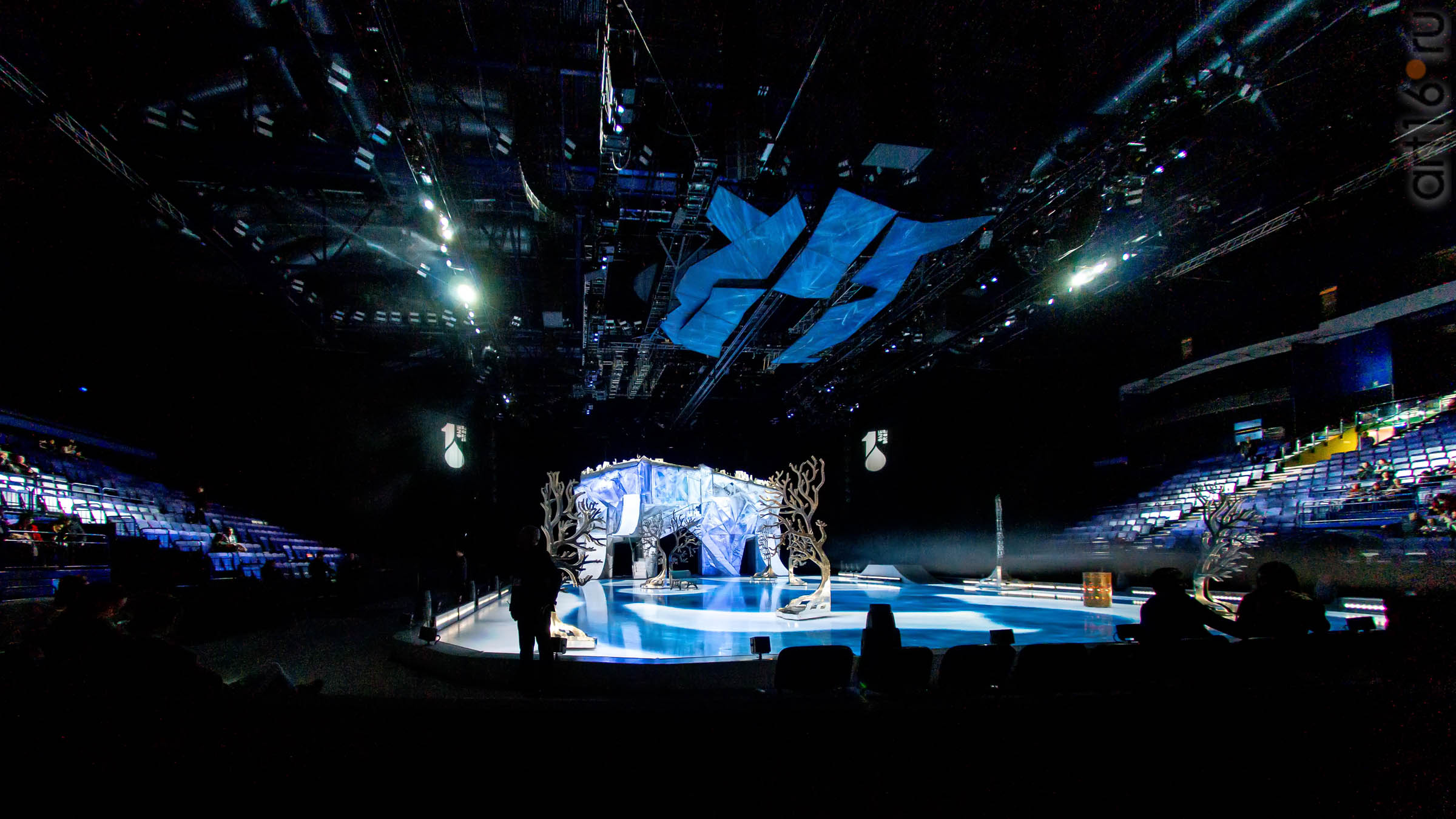 ::19.12.2020 — Crystal. Cirque Du Soleil (дю Солей)