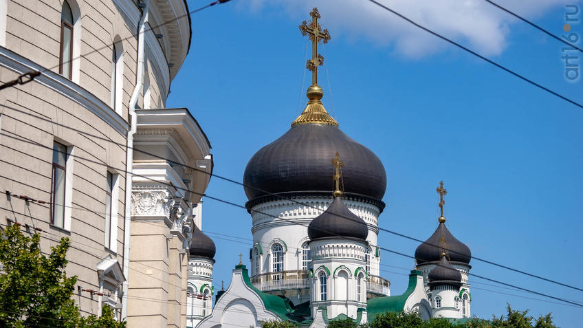 Купола Благовещенского кафедрального собора (Пр. Революции, 14в)::Воронеж 20.07.2019