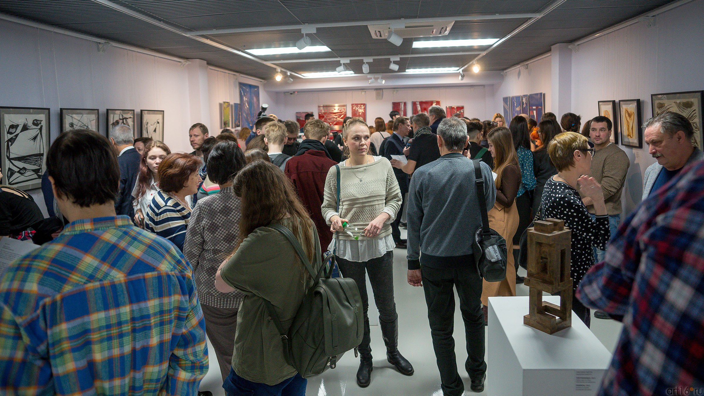 На выставке Массимо Гьотти  «Гуманность металла»::Массимо Гьотти «Гуманность металла»