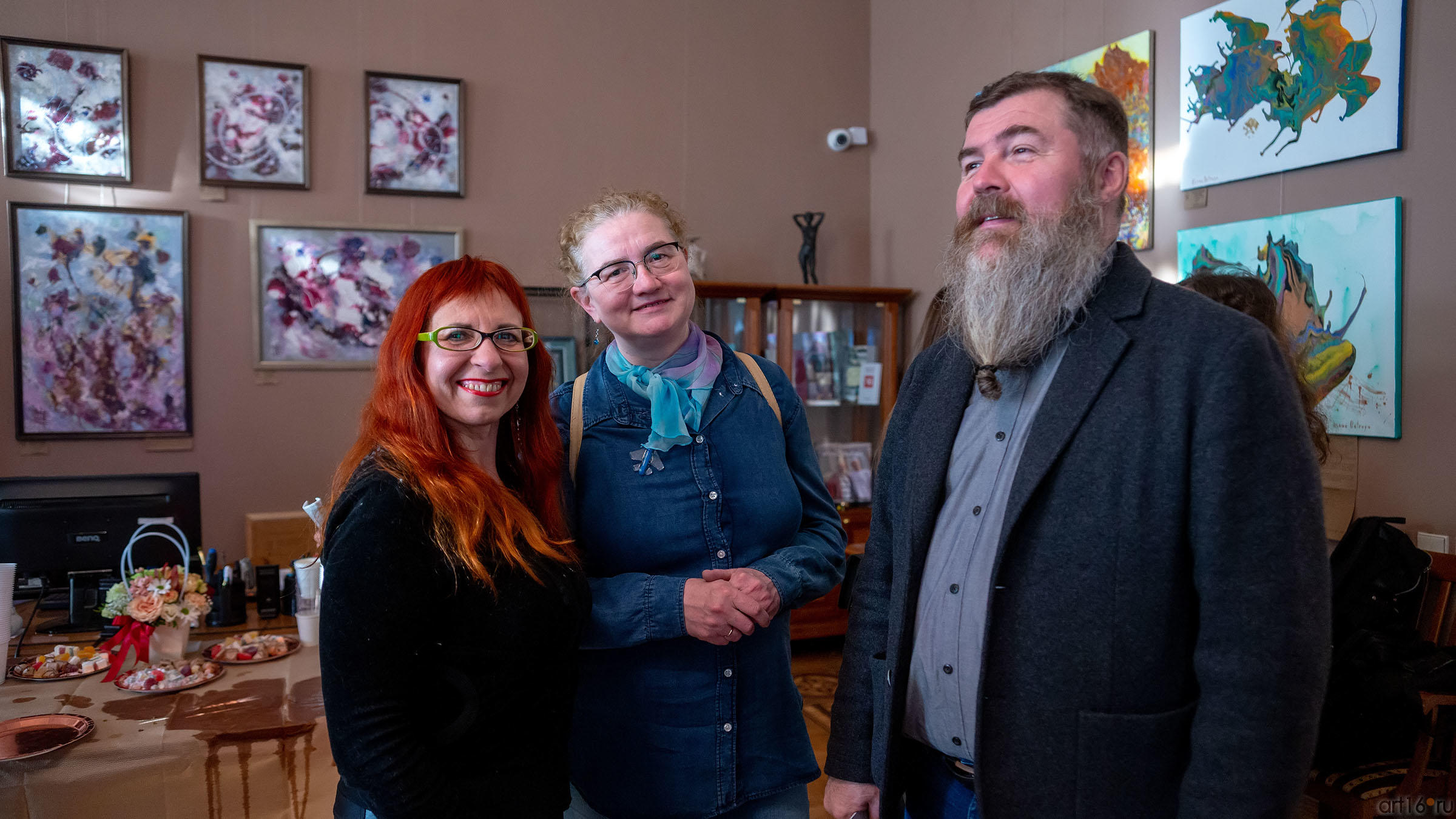 Е. Баймяшкина, С Шавалеева, А. Шах::Елена Острая «Рождение иллюзий»