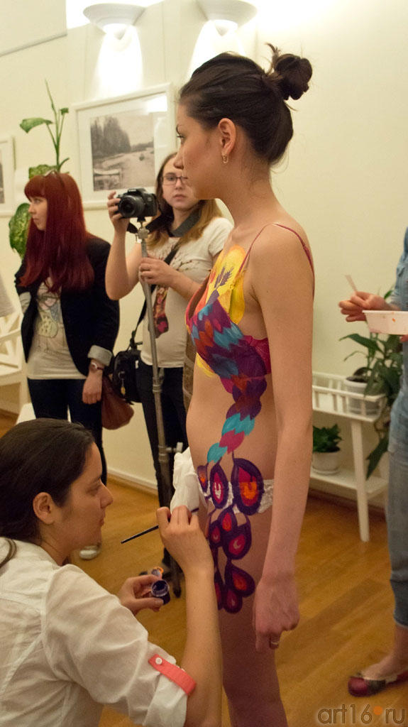 Боди-арт::Ночь в музее - 2012