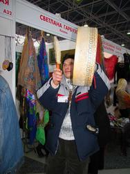 Фарат Ханбеков с целительным бубном